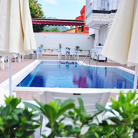 Amsterdam Economic Ξενοδοχείο *